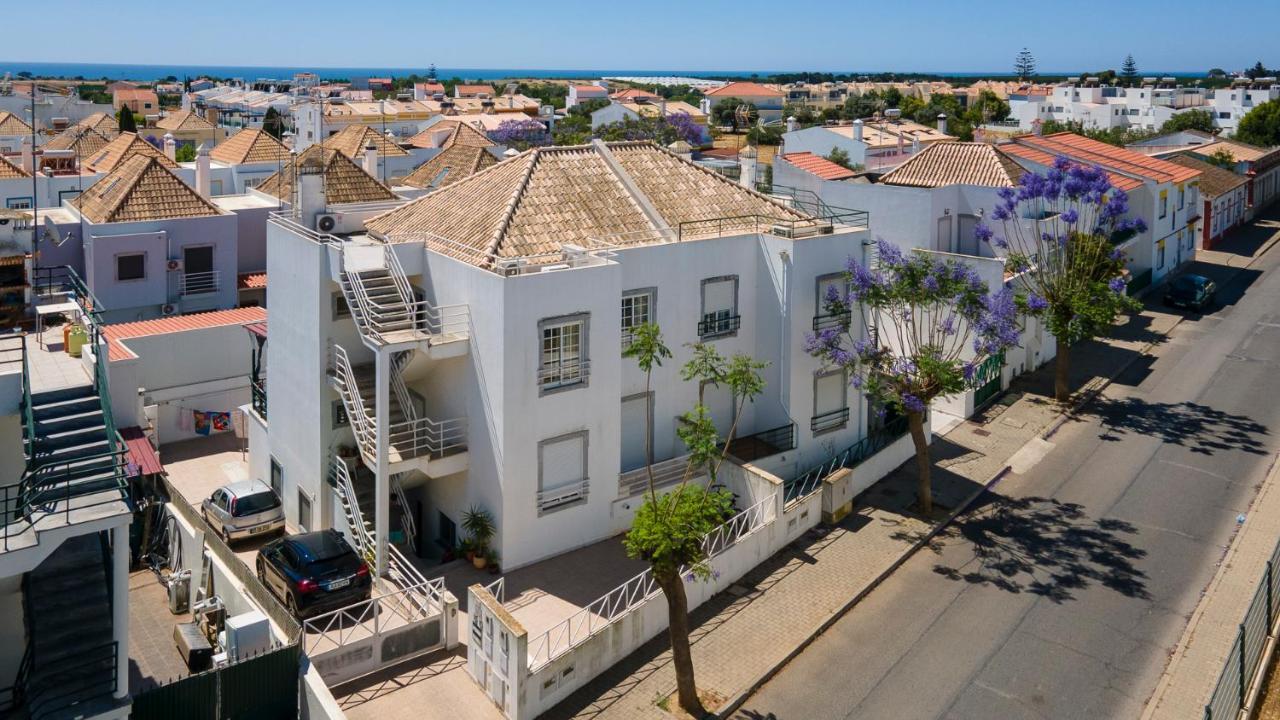 Luminous 3Bdr Apartment W/Balcony By Lovelystay Vila Nova de Cacela Exterior photo